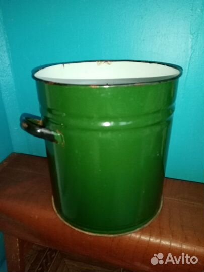 Кастрюля, бак, ведро, бидон эмалированные