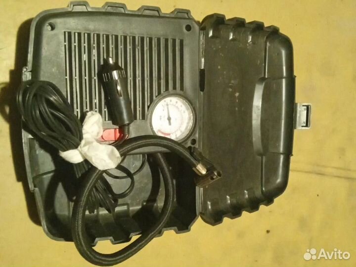 Насос автомобильный