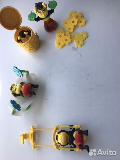 Kinder сюрприз maxi пчелы