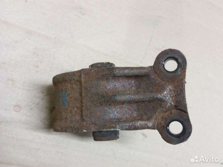 Подушка двигателя нижняя передняя Киа Рио 2 jb