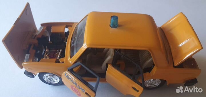 Коллекционная машина ваз2105