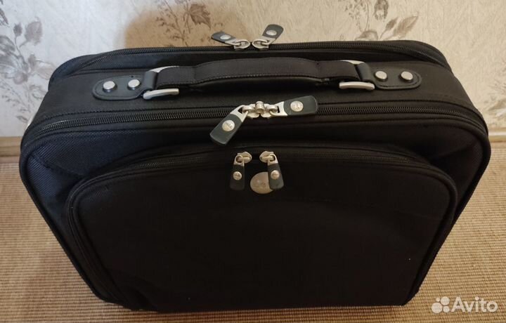 Сумка кейс dell для ноутбука 15.6 дюймов (Новая)