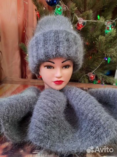 Комплект шапка и шарф женский