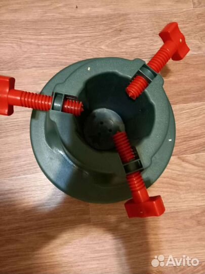 Подставка под живую елку