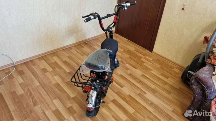 Электросамокат новый