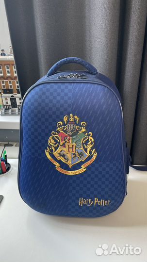 Рюкзак школьный