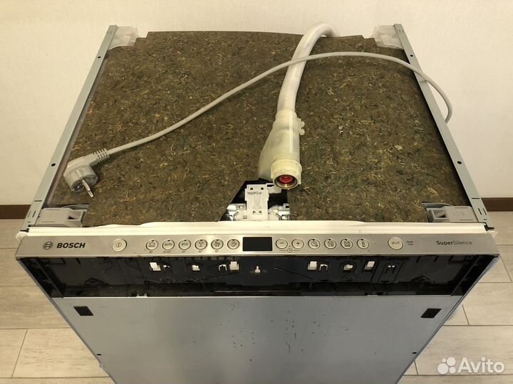 Встатраиваемая посудомоечная машина Bosch 60 см