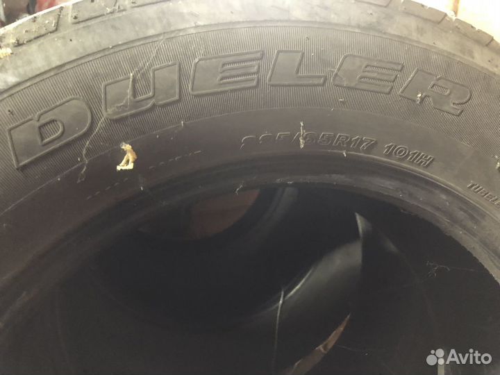 Bridgestone Dueler H/T 225/65 R17 101H