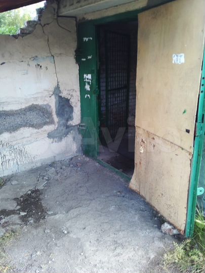 Машиноместо, 10 м²