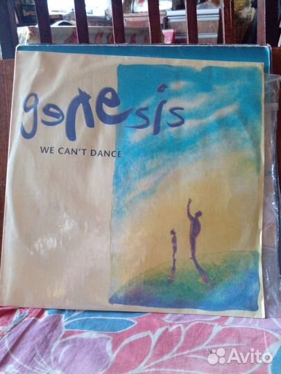 Виниловые пластинки, катушки и кассеты