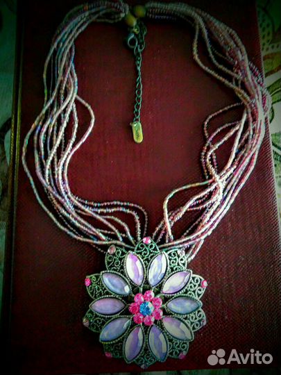 Ожерелье. Браслеты