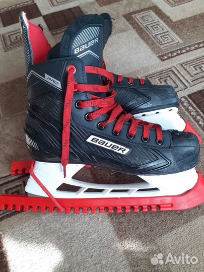 Хоккейные коньки bauer PRO