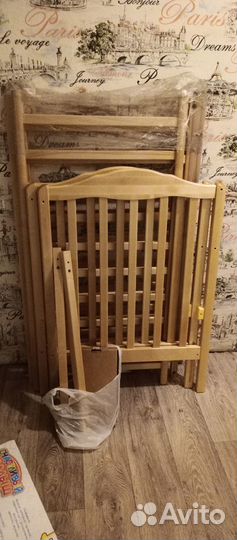 Детская кроватка
