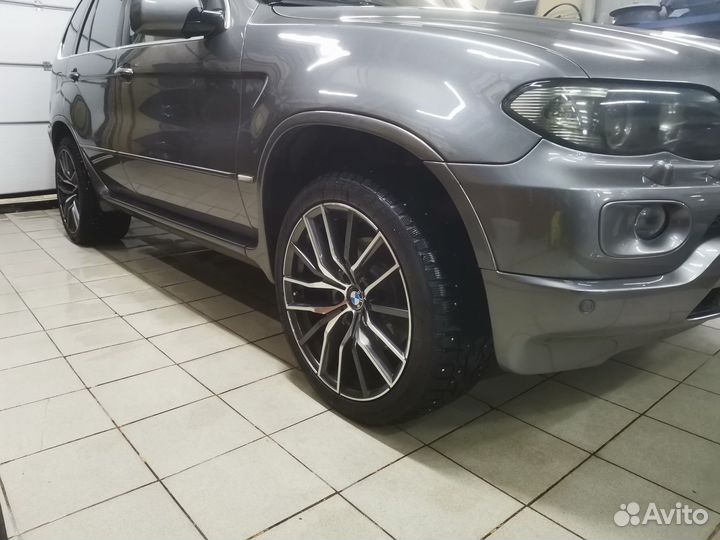 Комплект дисков с резиной зима BMW X5 5*120