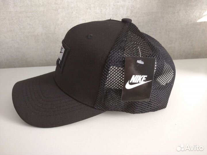 Бейсболка Nike