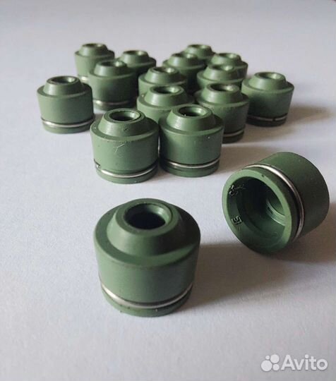 Маслосъёмные колпачки VS0628 новые