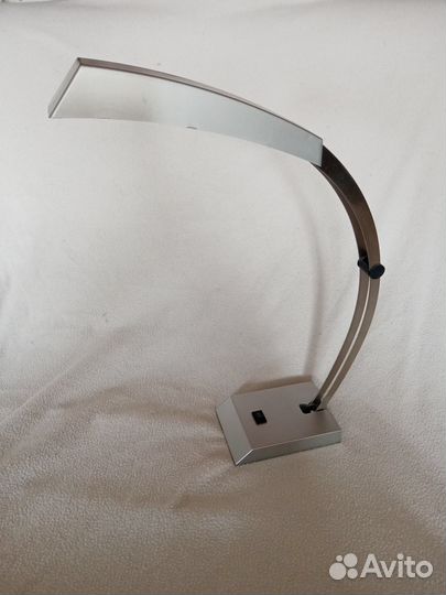 Лампа настольная Viromax