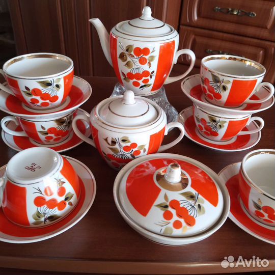 Чайные сервизы :
