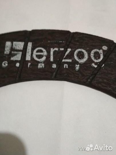 Накладки диска сцепления 06J141031E 62332270