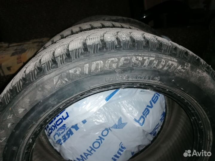 Bridgestone Blizzak Spike-01 195/55 R16 87T
