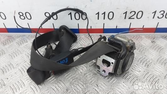 Ремень безопасности с пиропатроном сиденья передне