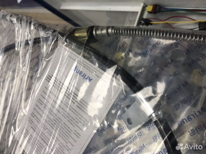 Трос ручного тормоза Chevrolet Aveo