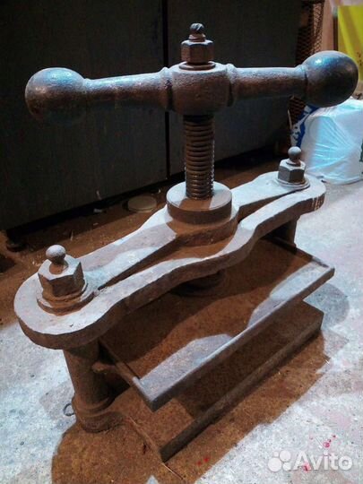 Пресс винтовой ручной