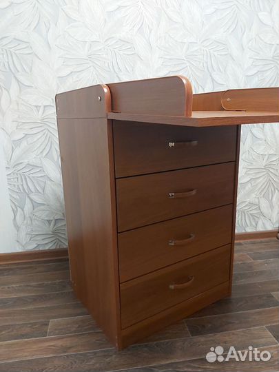 Пеленальный комод