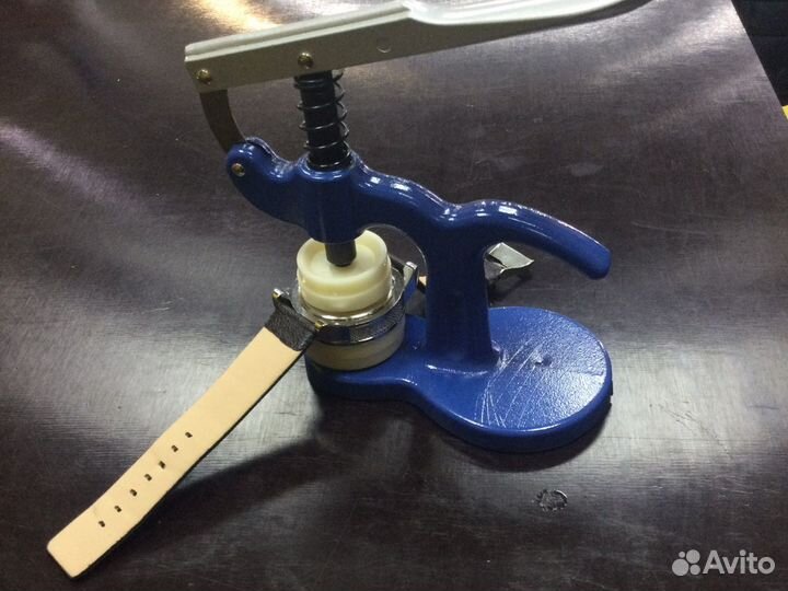 Замена батареек в часах