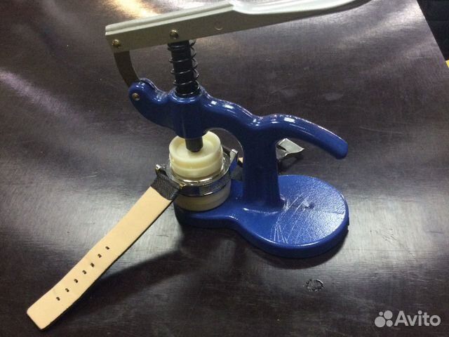 Замена батареек в часах