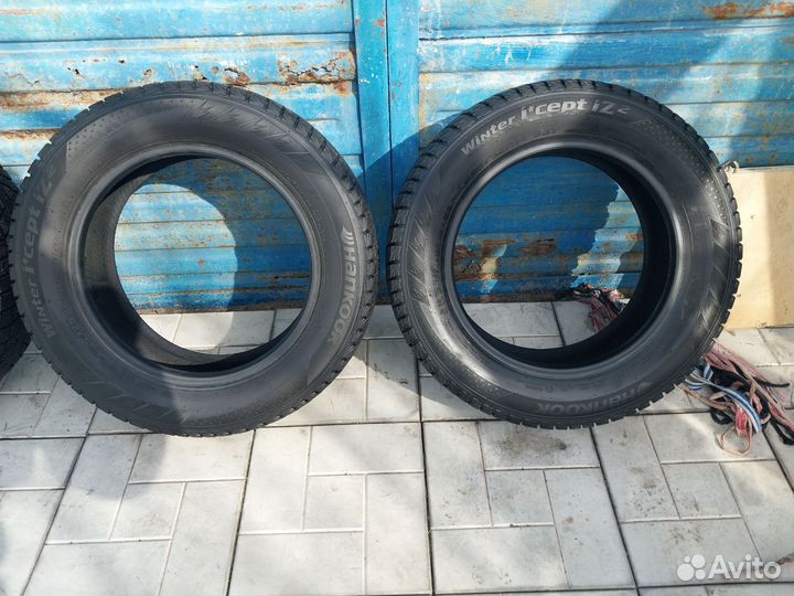 Hankook Winter I'Cept iZ 2 W616 175/65 R14 86T