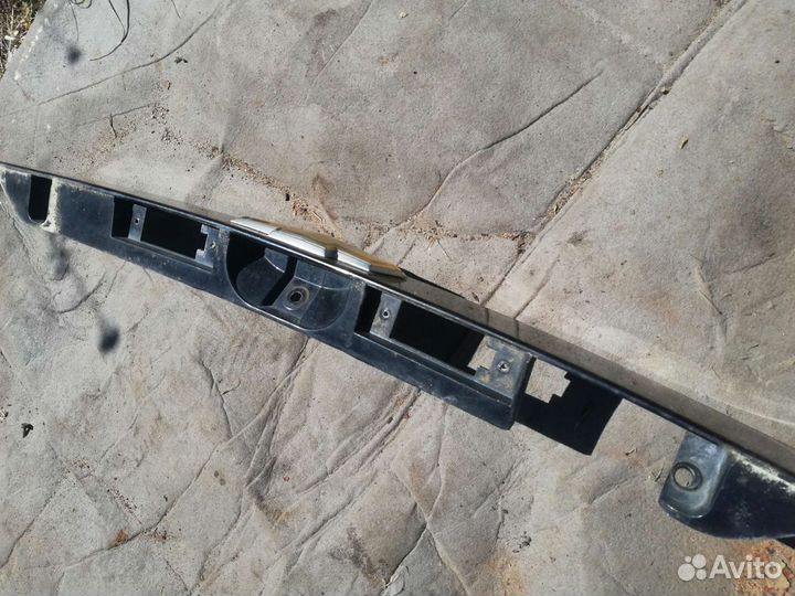 Накладка двери багажника Шевроле Авео Т255