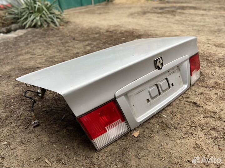 Крышка багажника на Iran samand