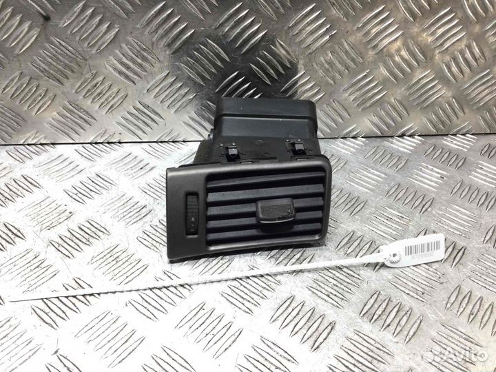 Дефлектор обдува салона Audi A6 4b1820901 AKE