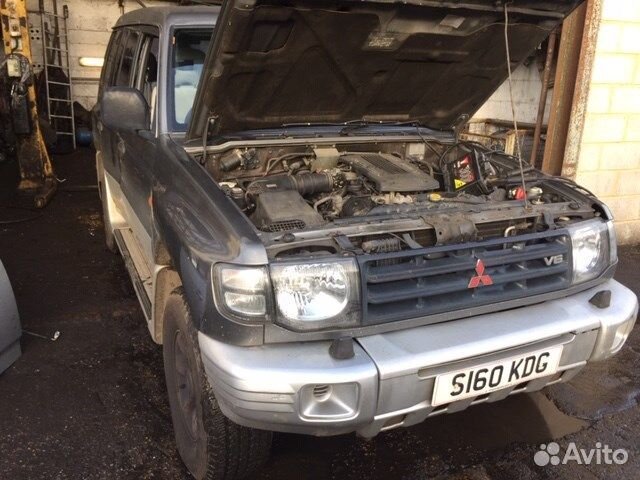 Разбор на запчасти Mitsubishi Pajero
