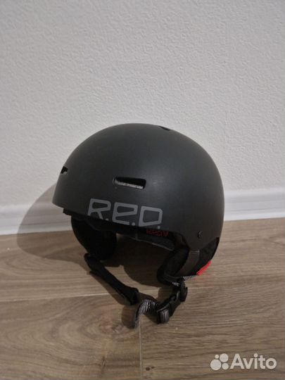 Шлем сноубордический RED Burton