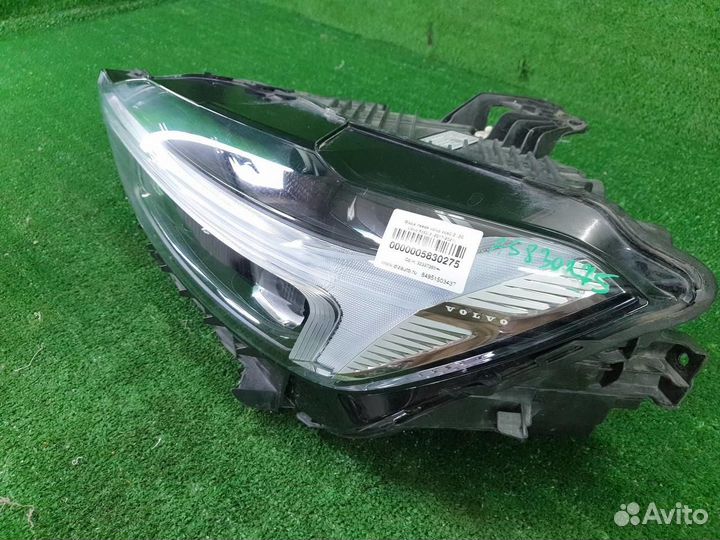 Фара левая Volvo XC60 2 (2017-2021) LED