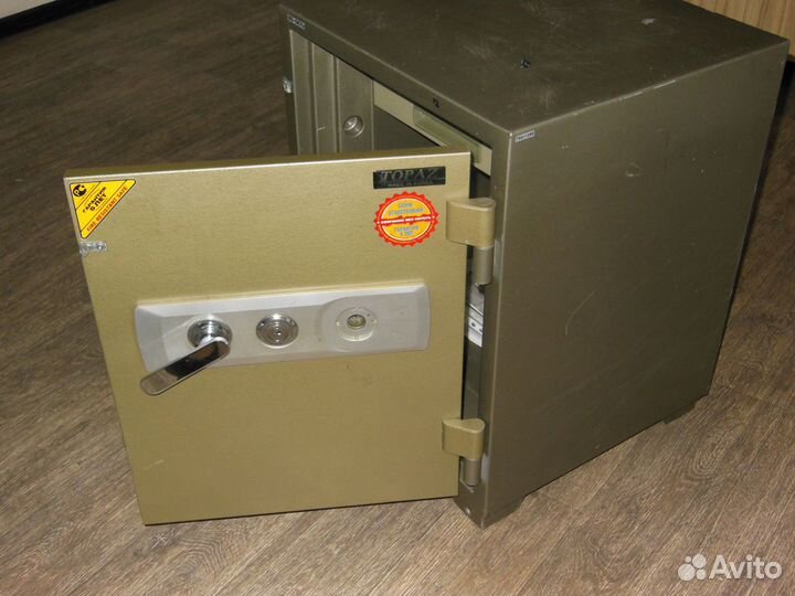 Сейф Topaz BSD-670