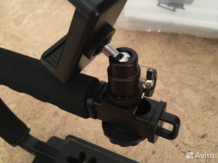 C-образный штатив