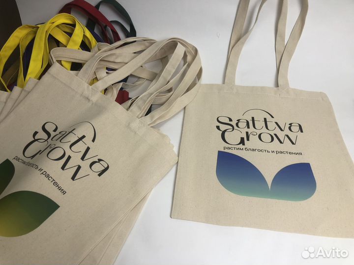 Шоперы сумки разных цветов с печатью с производств