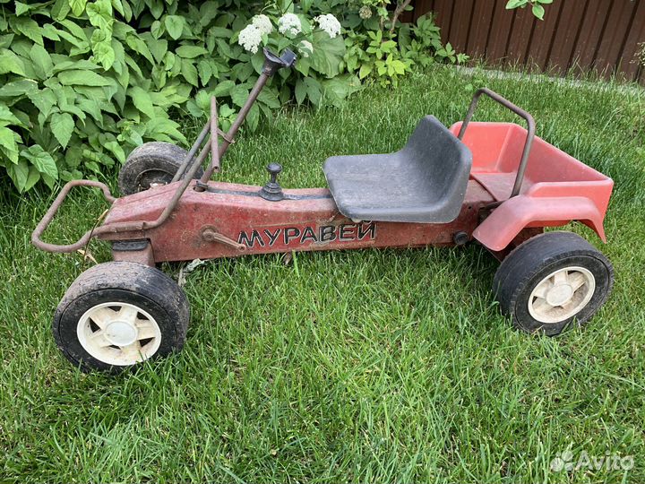 Педальная машинка СССР