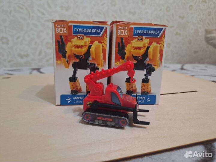 Фигурка из Sweet Box турбозавры (Анки)