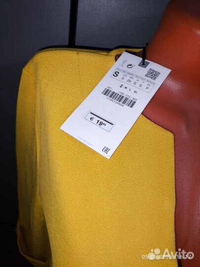 Платье Zara новое р.S (42-44)