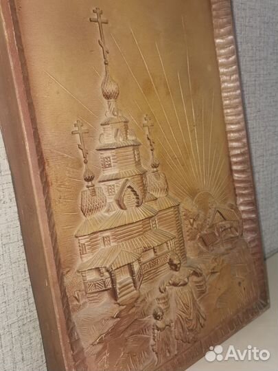 Резные картины из дерева