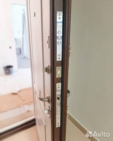 Двери входные от склада