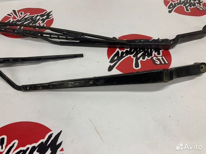 Поводки дворников левый правый Toyota Carina E