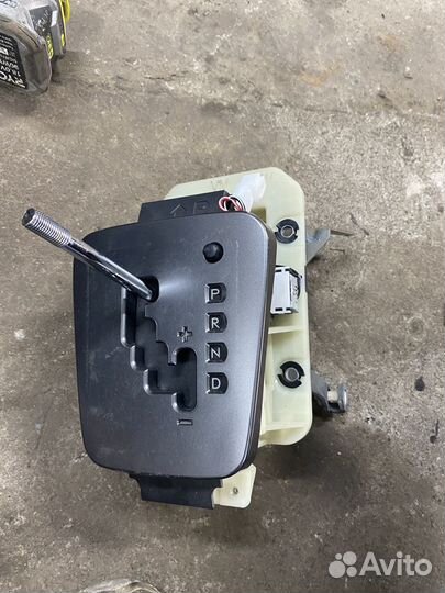 Селектор кулиса рычаг АКПП Subaru Impreza G12 GH