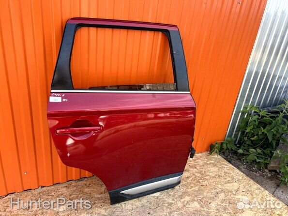 Дверь Mitsubishi Outlander 3 задняя правая