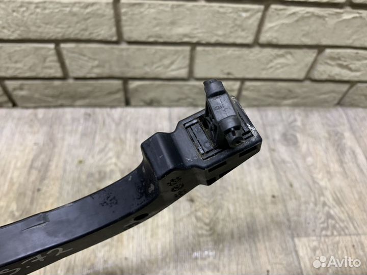 Hyundai Sonata Педаль газа