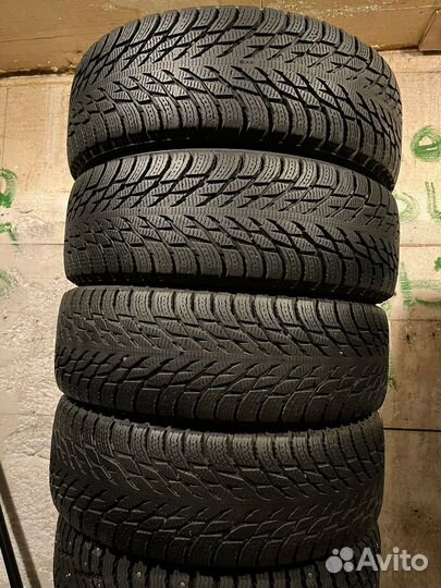 Nokian Tyres Hakkapeliitta R3 SUV 215/65 R17 103R